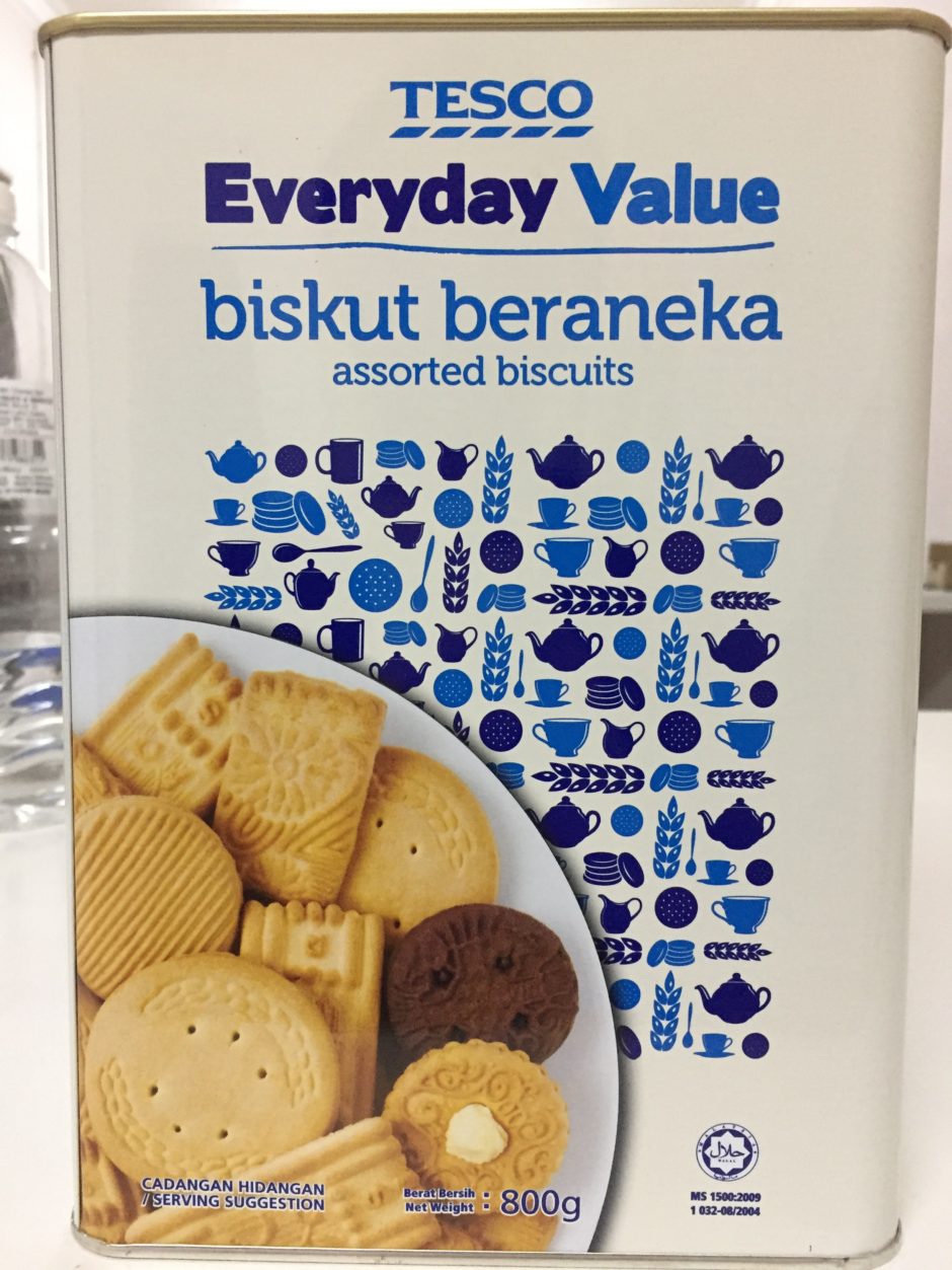 マレーシアテスコのプライベートブランドのクッキー